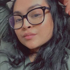 Meet your Posher, Aide